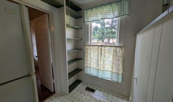 602 Avenue 2 NE, Atkins, AR 72823