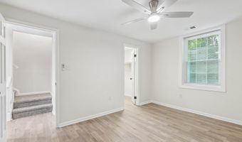 7403 HOUNDSBURY Ct, Alexandria, VA 22315