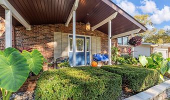 1946 Lone Pine Dr, Arnold, MO 63010