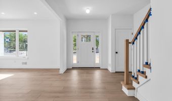 397 SOUTHERN Blvd, Bayville, NJ 08721