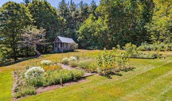 411 Bennett Rd, Barnard, VT 05031