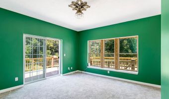 181 Market St, Aurora, IN 47001