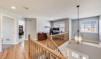 1523 N Patton Ave, Arlington Heights, IL 60004