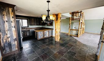 21 HAWK Path, Boulder, WY 82923