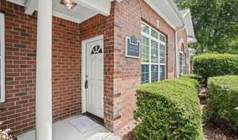 11539 Park Woods Cir 201-2, Alpharetta, GA 30005