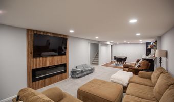 2305 Highway 18 E, Algona, IA 50511