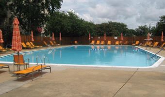 2500 N VAN DORN St 419, Alexandria, VA 22302