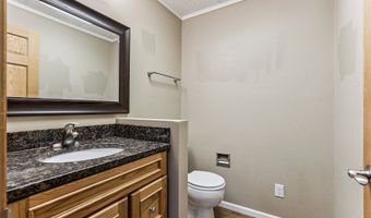 1124 12th Ave SE, Altoona, IA 50009