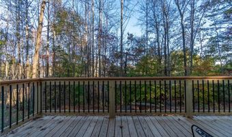 1051 Spencer Orchard Rd, Walnut Cove, NC 27052