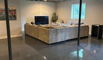 3520 Blue Heron Ct, Ann Arbor, MI 48198