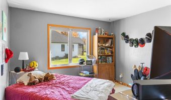 4082 Huntington Ct, Ashtabula, OH 44004