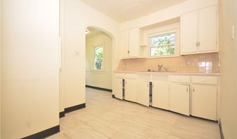 928 Delia Ave, Akron, OH 44320