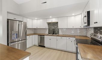 609 Monaca Rd, Aliquippa, PA 15001