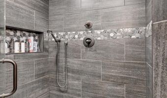 116 Hambrich Hollow Rd, Anderson, MO 64831