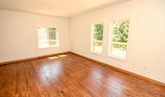 10 Perry Ln, Amherst, ME 04605