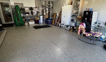 7327 Oak Knoll Dr, Indianapolis, IN 46217