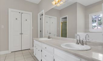 127 CHARLIE Ln, Albany, GA 31707