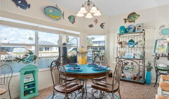 124 Sea View Dr, Aransas Pass, TX 78336