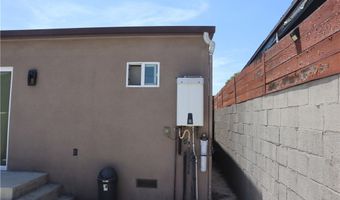 1532 S Mayo Ave, Compton, CA 90221