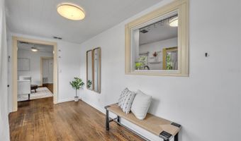 826 GARDEN Plz, Orlando, FL 32803