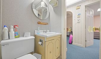 1077 W State St, Alliance, OH 44601