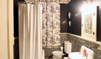 124 Eureka St, Batesville, MS 38606