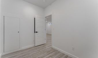 751 St Charles Pl, Bentonville, AR 72713
