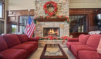 28 Pond View Cir, Barnegat, NJ 08005