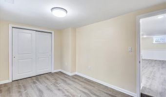 8908 GRANT St, Bethesda, MD 20817