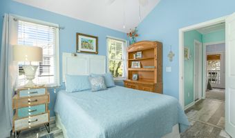 30 Kingfisher Ln, Key West, FL 33040