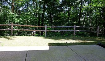 54 Idlewood 54, Bethel, CT 06801