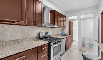 828 ALLISON St NW, Washington, DC 20011