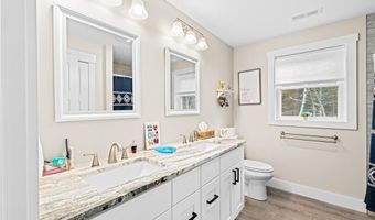 8 Big River Rd, Coventry, RI 02816