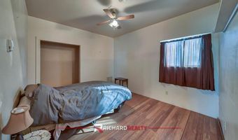 27 Longhorn Dr, Cody, WY 82414