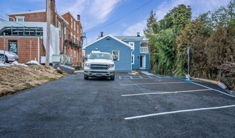 474 W MAIN St 3, Kutztown, PA 19530