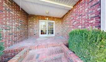 136 Lock Ln, Alum Creek, WV 25003
