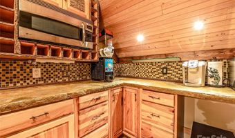 12 Trailridge Rd, Asheville, NC 28804
