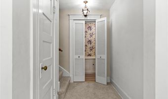 1106 Washington Ave, Alton, IL 62002