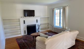 2 Pine Rd, Bennington, VT 05201