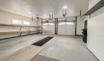 467 Rohr St, Arnolds Park, IA 51331