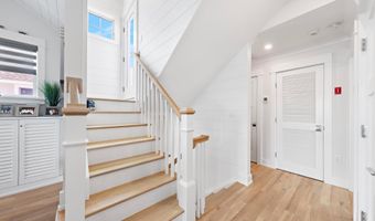 118 DOLPHIN Ave, Beach Haven, NJ 08008