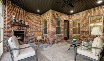 703 Eaton St, Bentonville, AR 72712