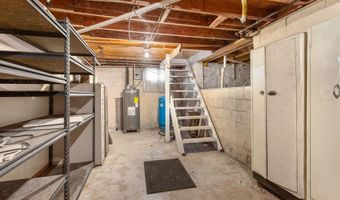 9905 52nd Ave, Allendale, MI 49401