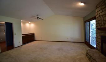 135 Winding Way, Batesville, IN 47006