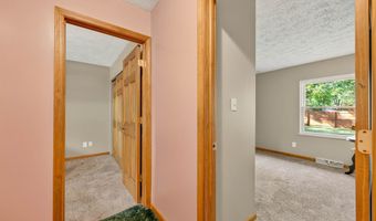248 Old Trail Dr, Bargersville, IN 46106