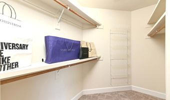 20924 FOWLERS MILL Cir, Ashburn, VA 20147