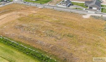 5581 Malheur River St, Ammon, ID 83406