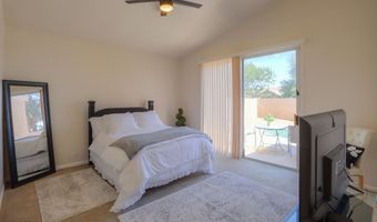 687 N GREGORY Pl, Chandler, AZ 85226