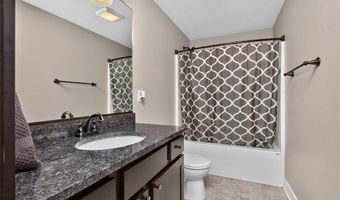 8711 NW 27th Ct, Ankeny, IA 50023