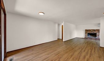 7087 ASTER St, Springfield, OR 97478